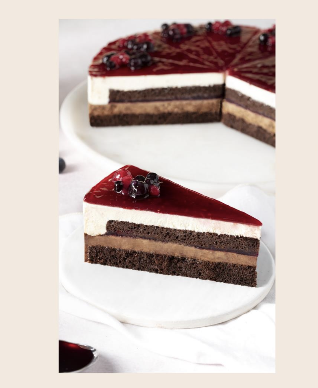 ANKA FOOD Malatya merkezli hazır gıda ve dondurulmuş ürün toptancısı. Kafe, restoran, kantin ve tüm ev dışı tüketim noktalarına geniş ürün yelpazesiyle hizmet vermektedir.