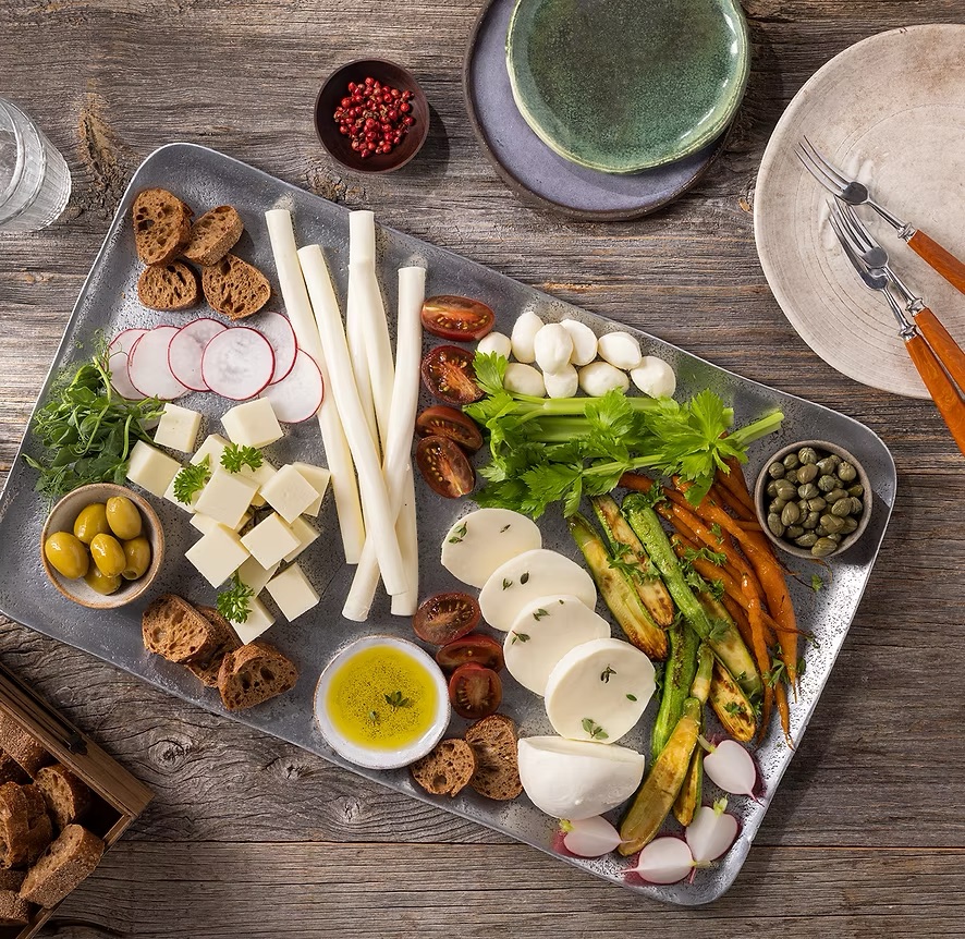 ANKA FOOD Malatya merkezli hazır gıda ve dondurulmuş ürün toptancısı. Kafe, restoran, kantin ve tüm ev dışı tüketim noktalarına geniş ürün yelpazesiyle hizmet vermektedir.